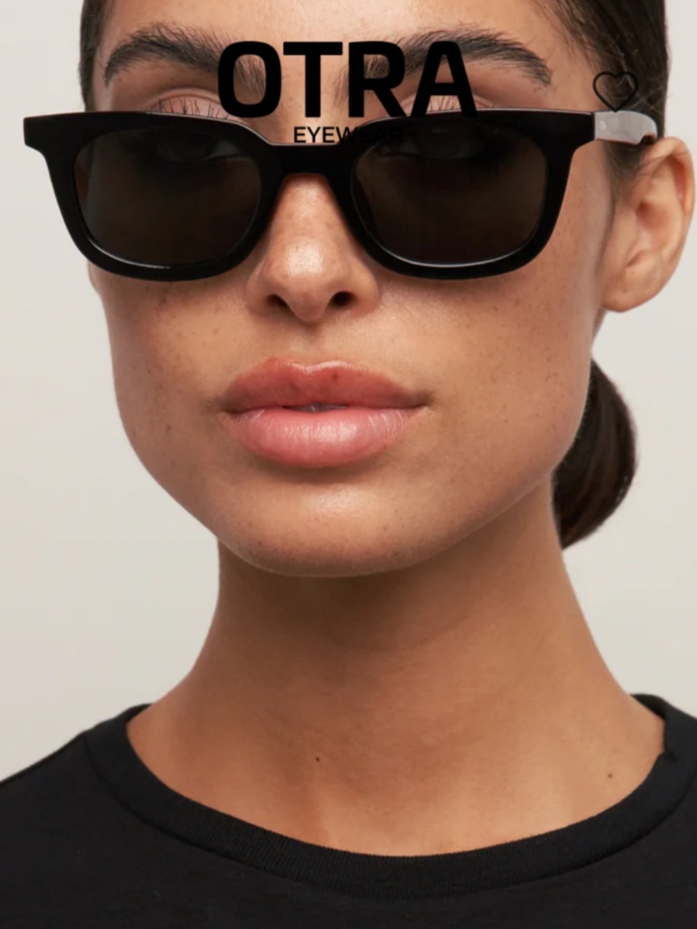 NWT OTRA Eyewear Nia Black Classic Wayfarer Sunglasses